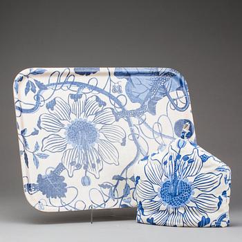 BRICKA SAMT TEHUVA, tyg "La Plata" Firma Svenskt Tenn. Inköpt 1962.