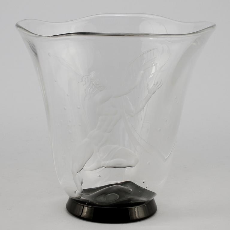 VAS, glas, Vicke Lindstrand, Orrefors, 1930-tal.