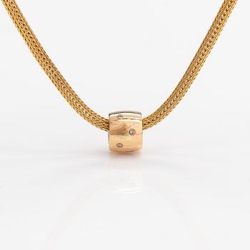 Halsband, 14K guld, diamanter ca 0.04 ct tot. Karl Sandberg, Helsingfors 2000.