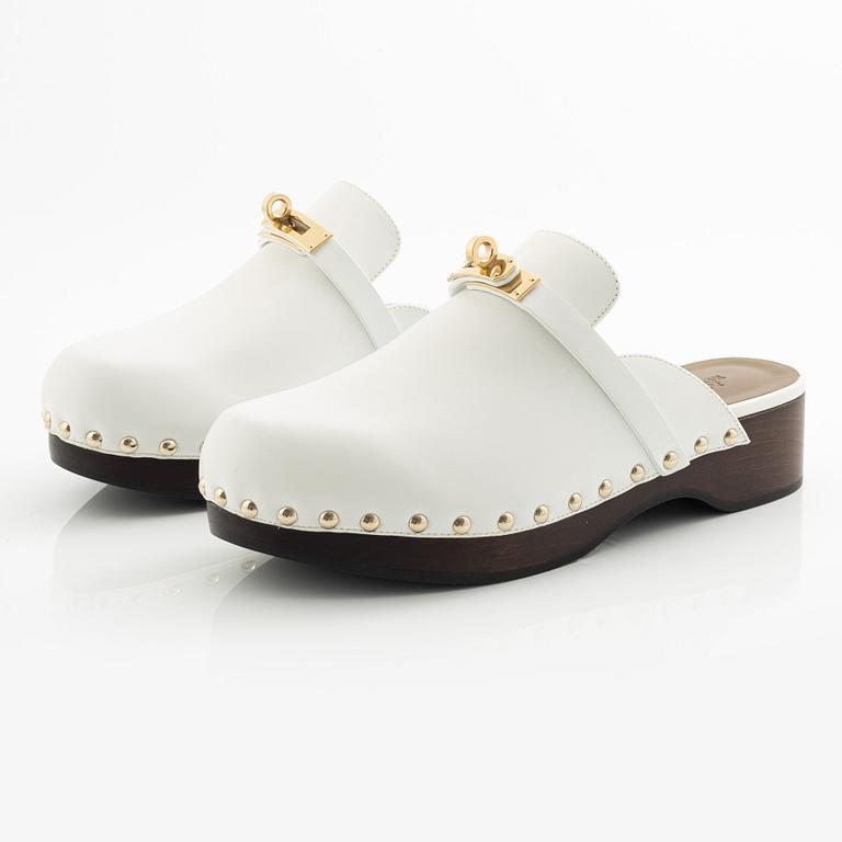 Hermès, "Carlotta Mules", size 37.