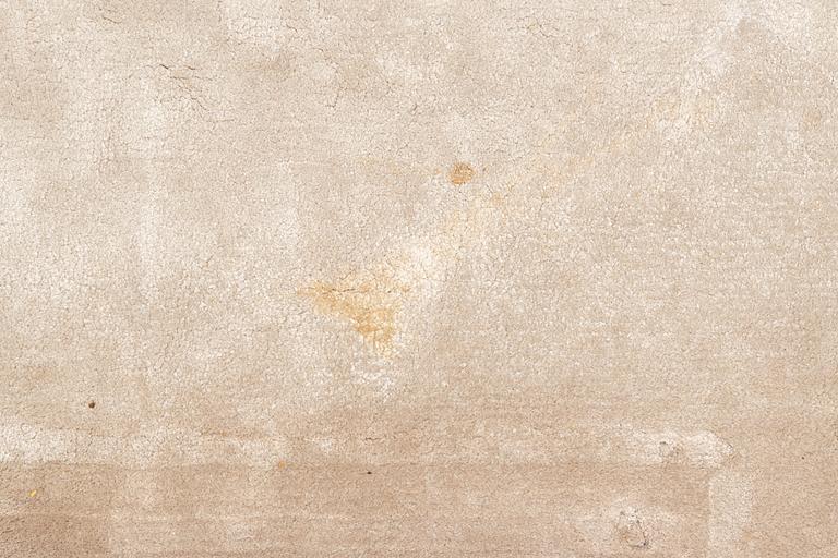 A contemporary carpet from Minotti, Italy, 350 x 255 cm.