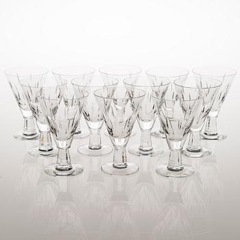SAARA HOPEA, a 36-piece set of 'Inari' glassware for Nuutajärvi. Designed in 1953.