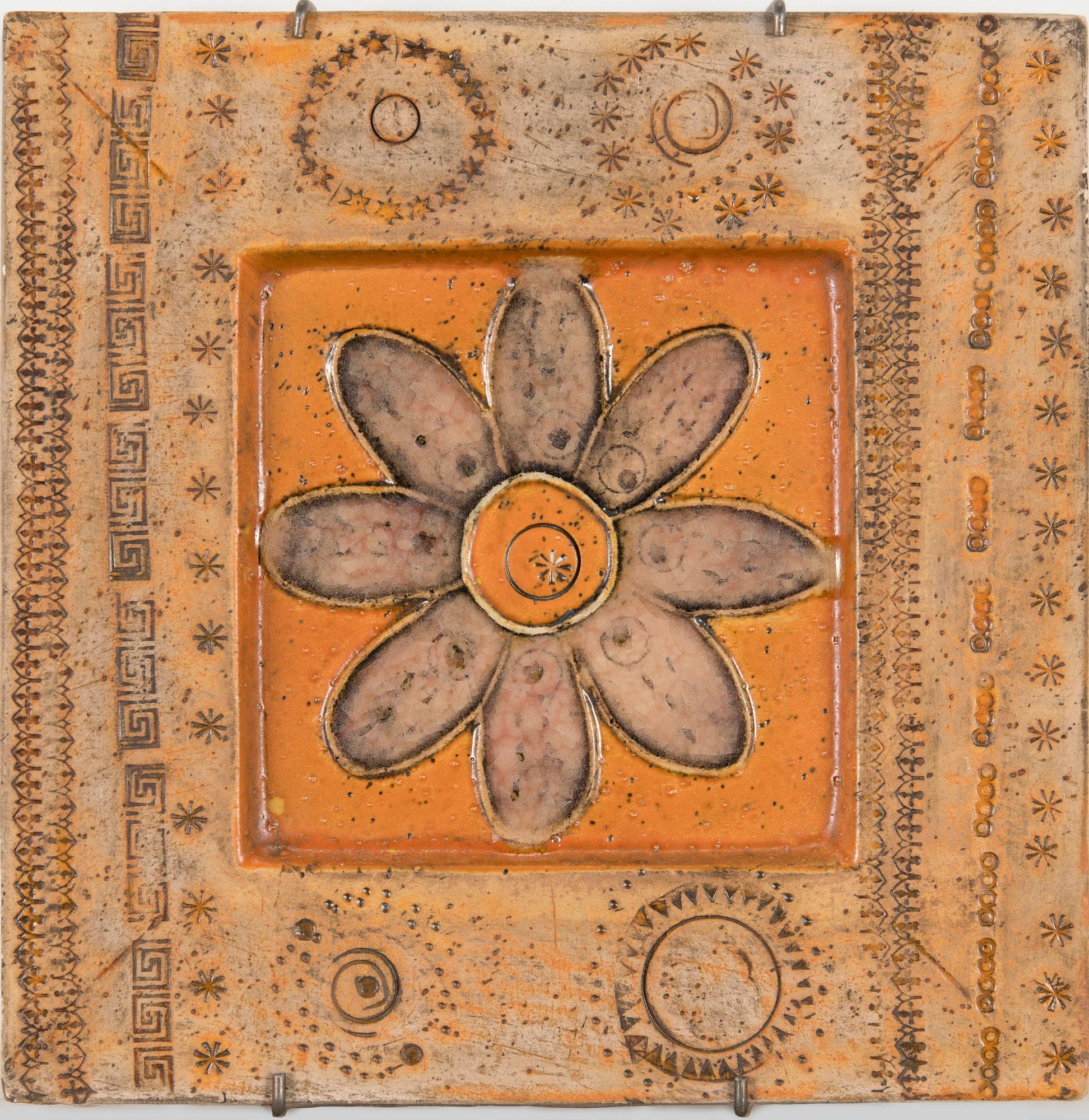 Rut Bryk, reliefi, kivitavaraa, signeerattu BRYK.