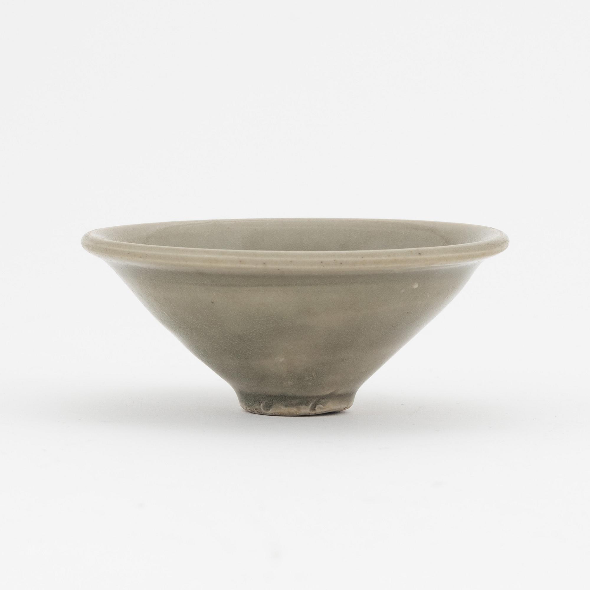 A 'Yazohou' bowl, Song dynasty (960-1279).