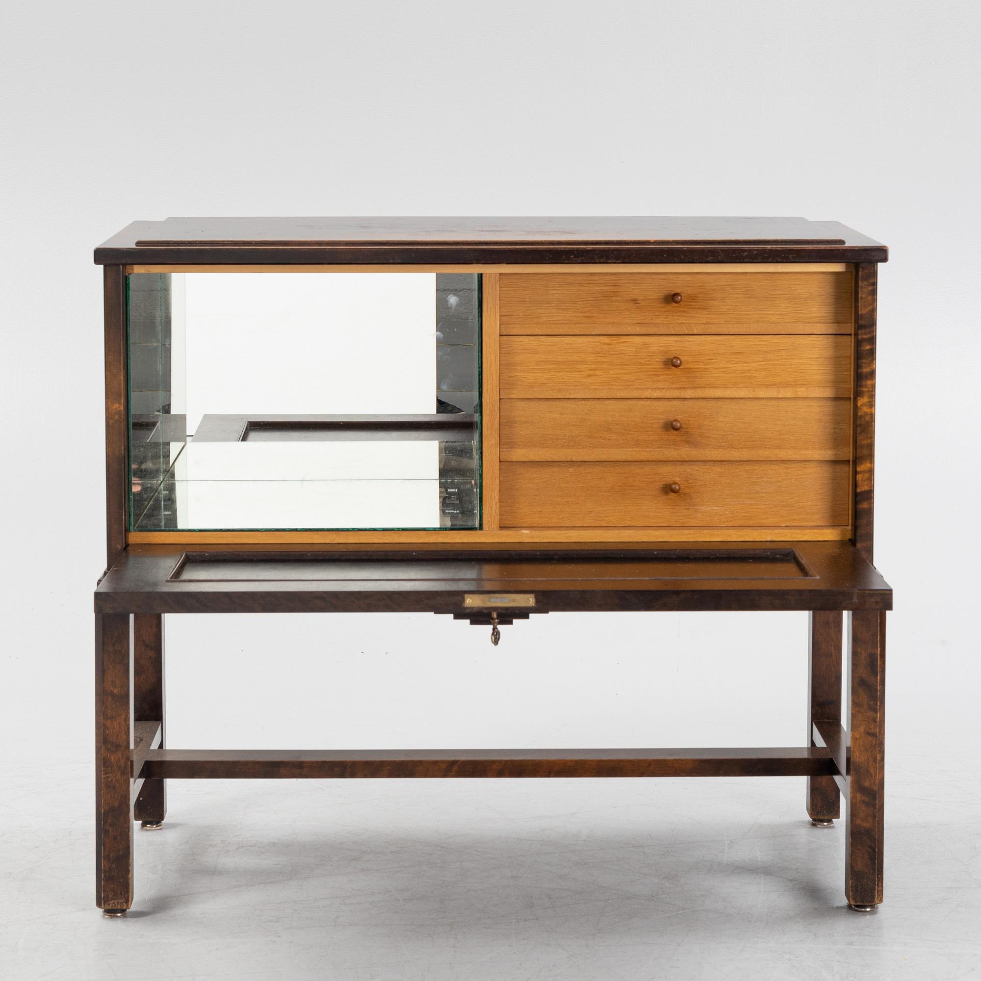 A birch veneered bar cabinet, Kocks Snickerifabriker Trälleborg, 1930's.