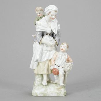 FIGURIN, porslin, Berlinliknande märke, omkr år 1900.