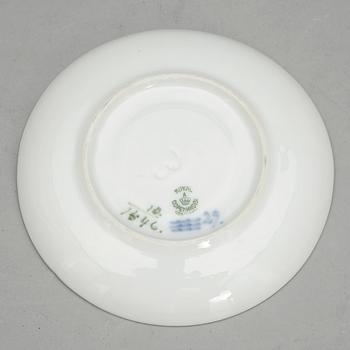 KAFFESERVIS, porslin, 
33 delar, "Blå Blomst", Royal Copenhagen.