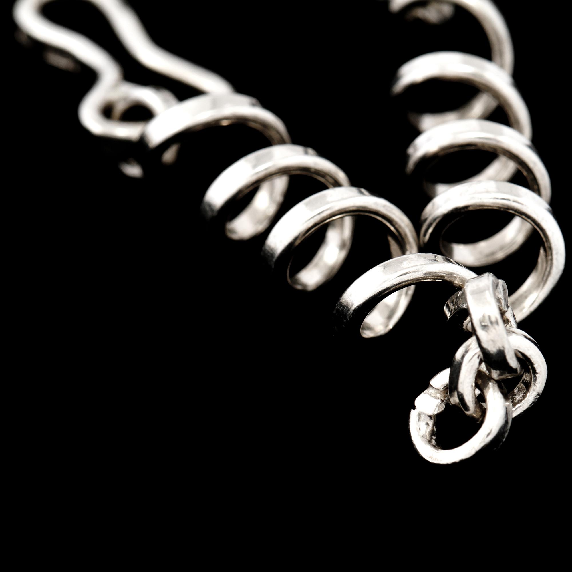 HALSBAND, silver, Cecilia Johansson, Göteborg, 1982. Vikt 50 g.