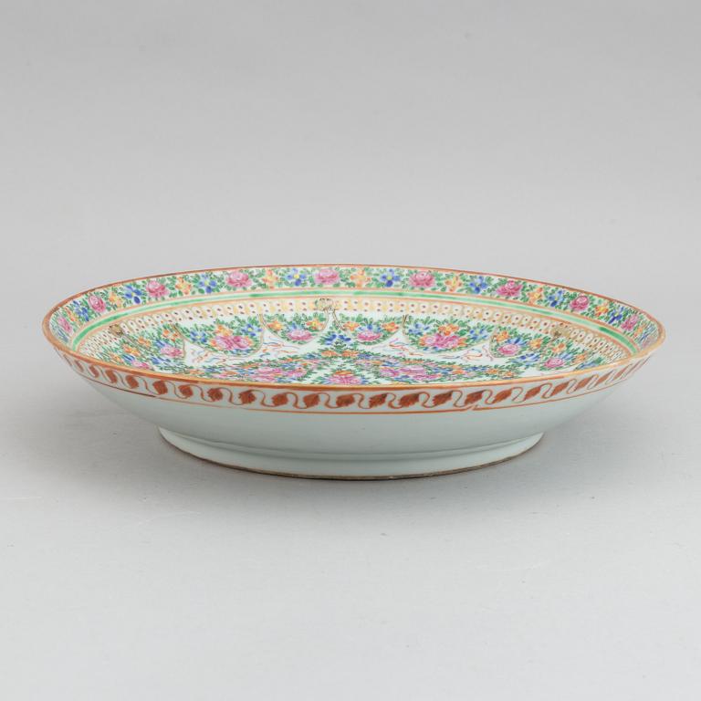 An enamel-decorated Canton porcelain dish, for the persian market, mid 19th century.