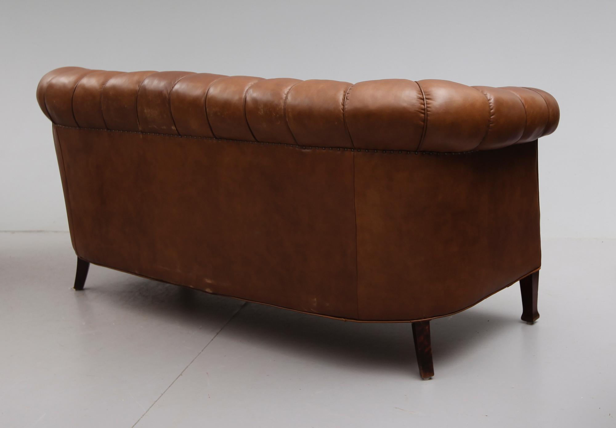 SOFFA, Chesterfield, 1900-talets första hälft.