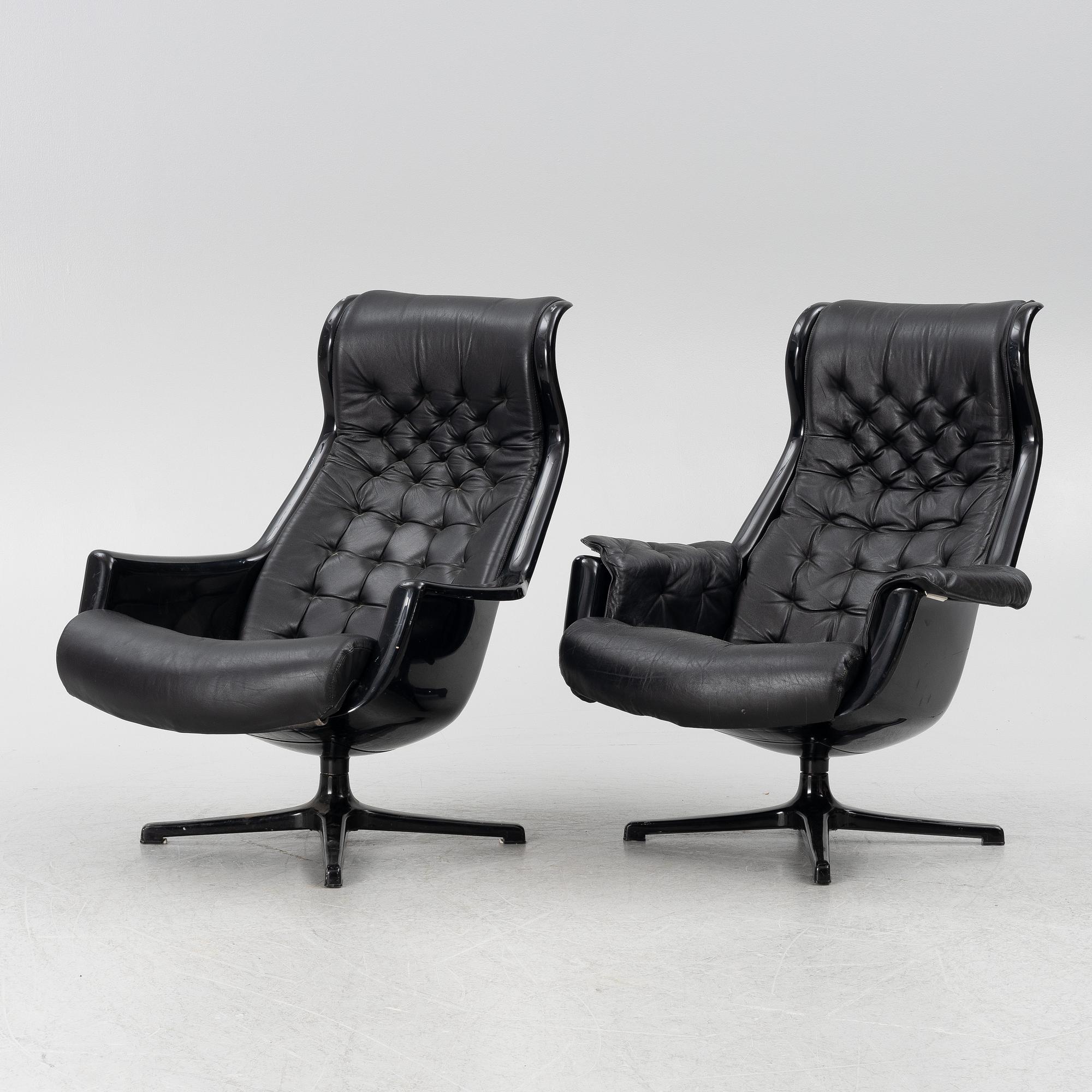 Alf Svensson, & Yngvar Sandström, fåtöljer, ett par, "Form 8"/"Galaxy", DUX, 1970-tal.