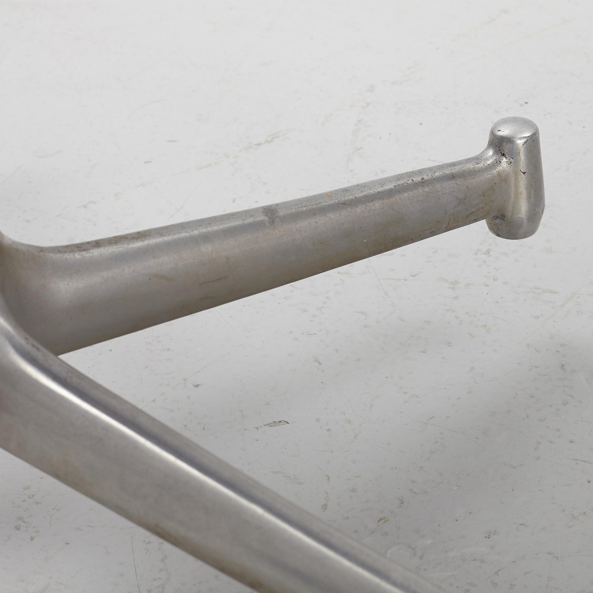 Preben Fabricius & Jørgen Kastholm, armchairs, a pair, "Tulip", Knoll International.