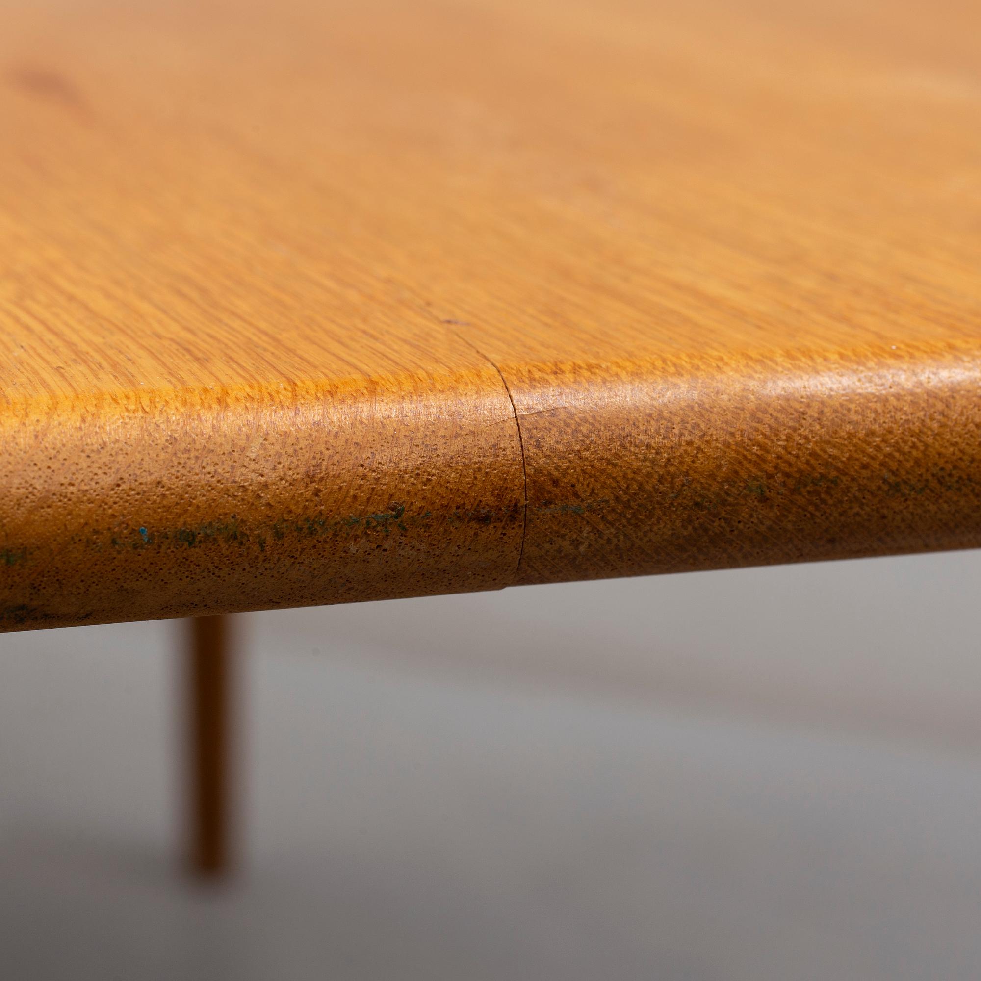 HANS J. WEGNER, a table, model "CH327", Andreas Tuck, Denmark, from the latter half of the 20th century.