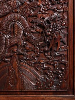 A large Imperial Hongmu compound cabinet, Qingdynasty, 19th century.