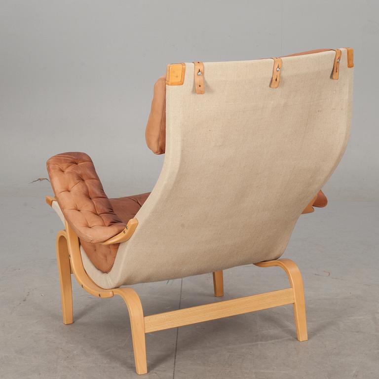 FÅTÖLJ. "Pernilla", Bruno Mathsson för DUX.