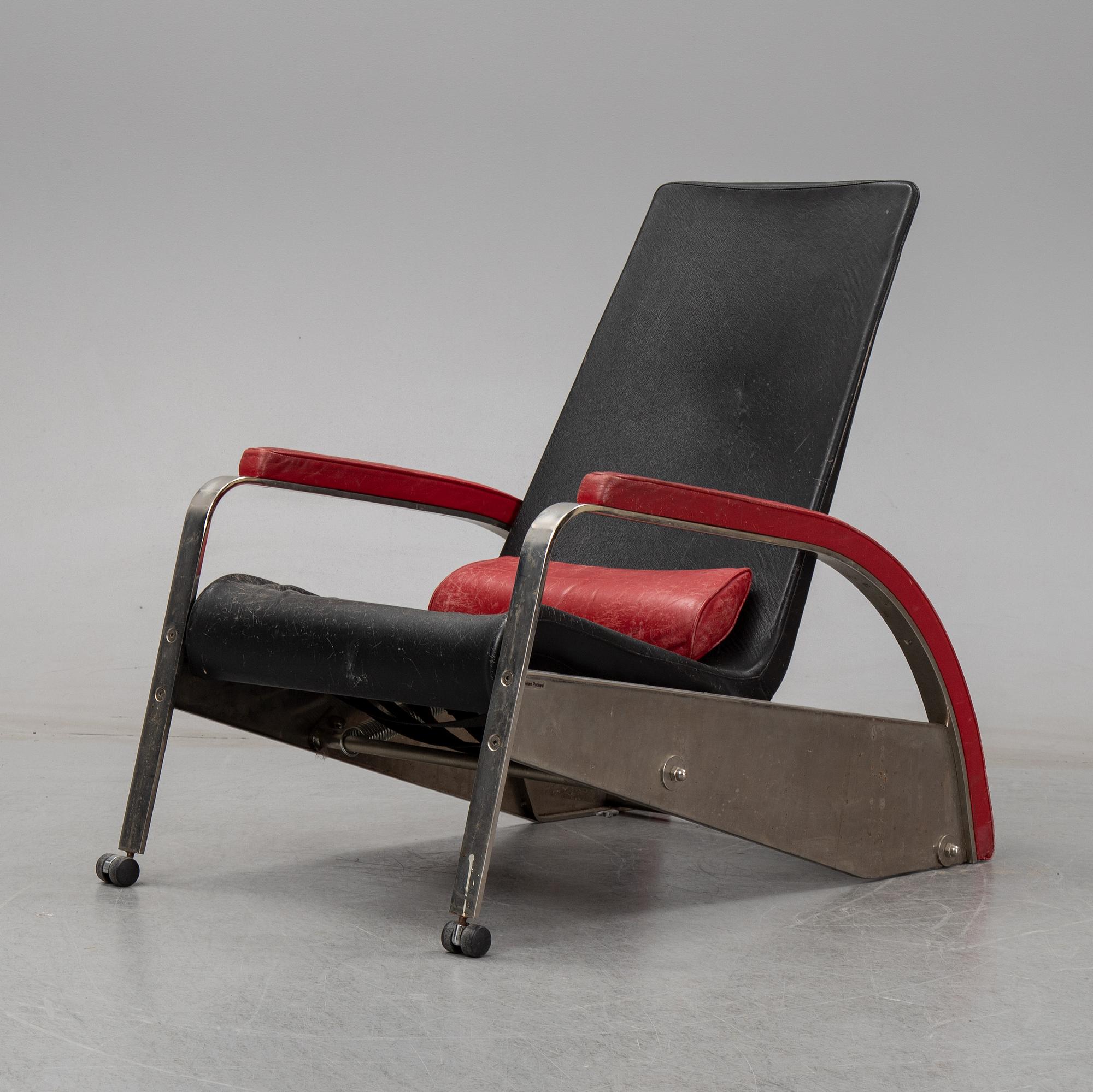Jean Prouvé, a 'Grand Repos' recliner, Tecta, 1980's.
