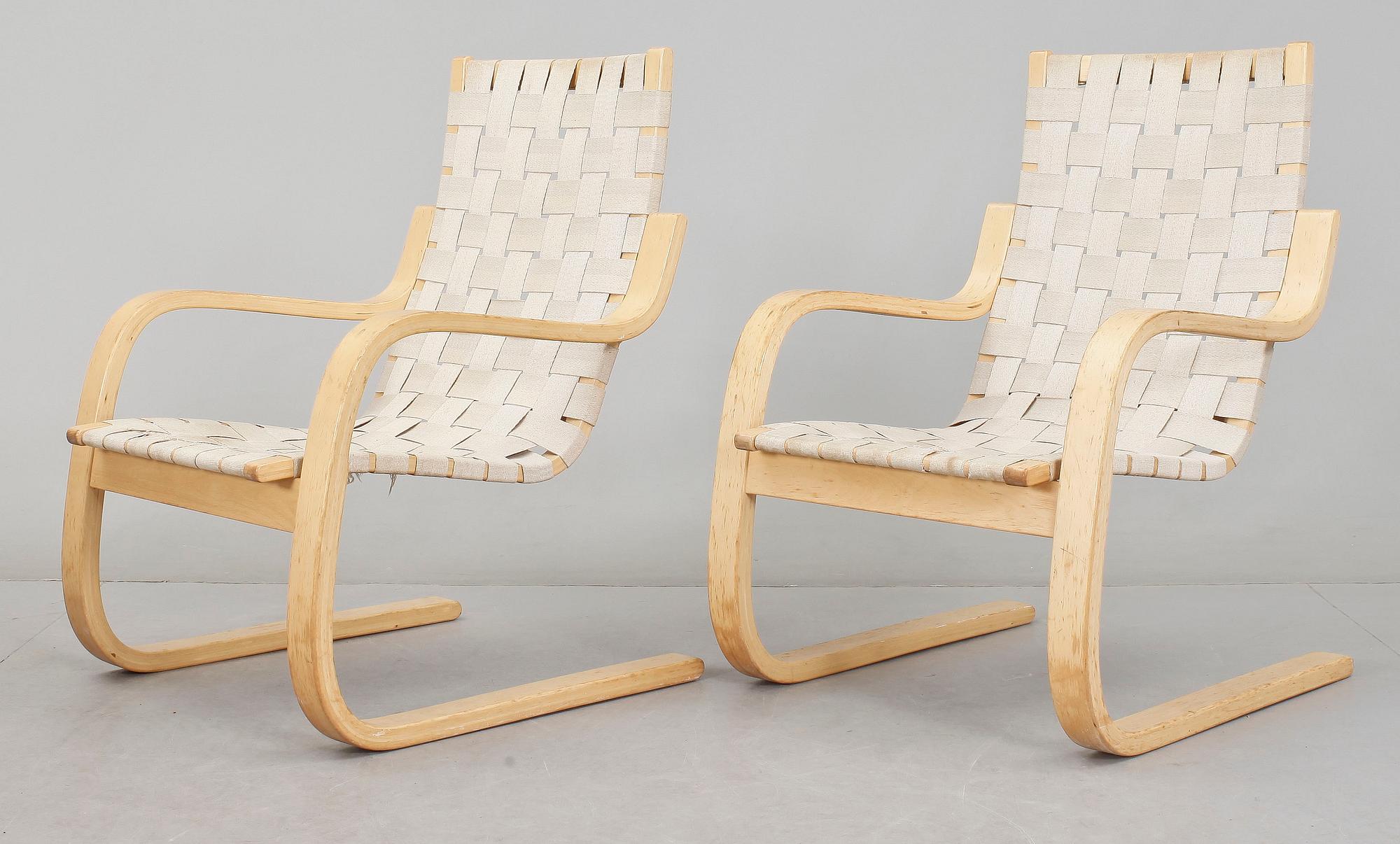FÅTÖLJER, ett par, "406", Alvar Aalto, Finland, 1900-talets slut.