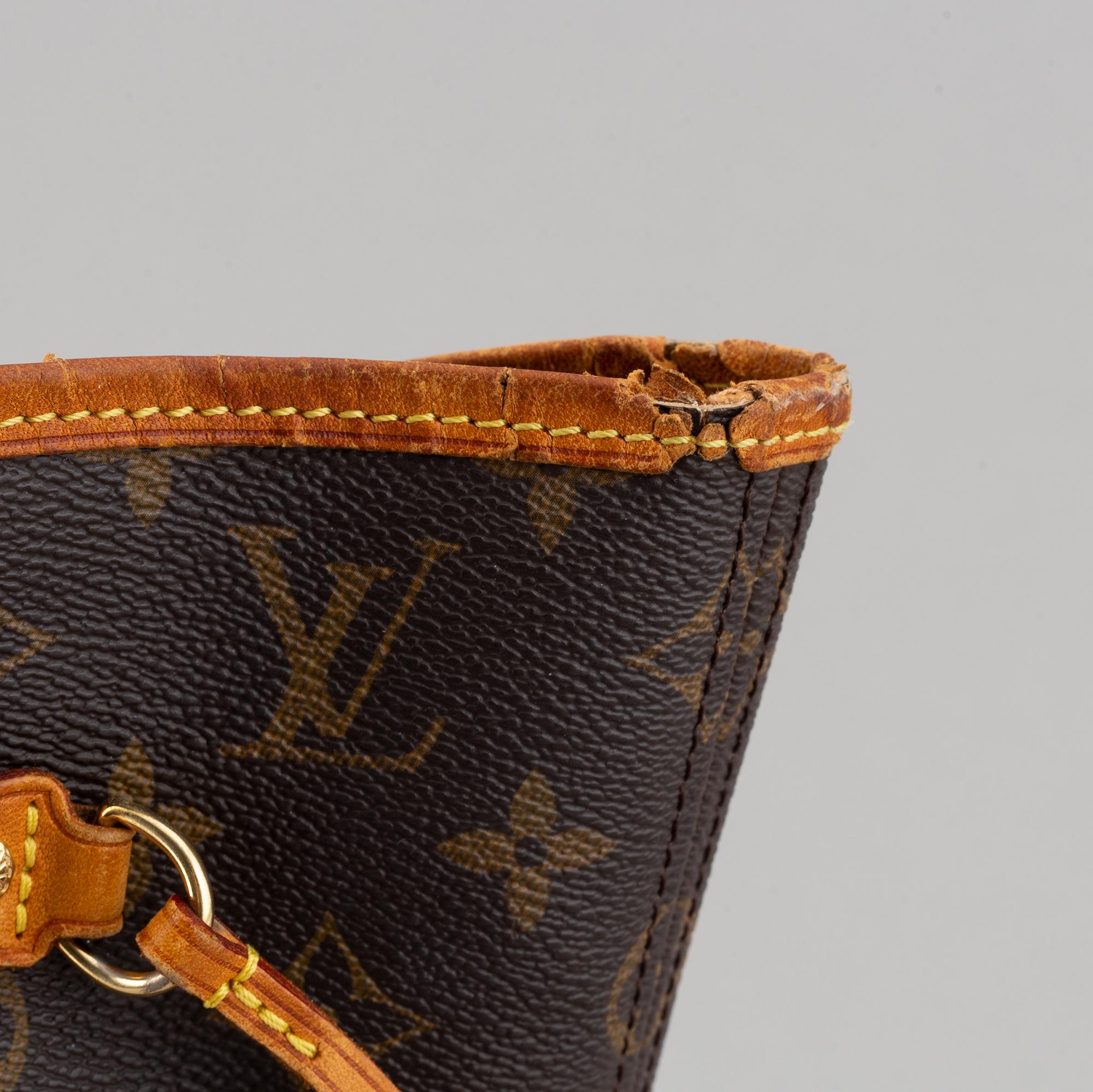 Louis Vuitton, 'Neverfull MM'.