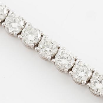 Tennis bracelet, 18K white gold with brilliant-cut diamonds.