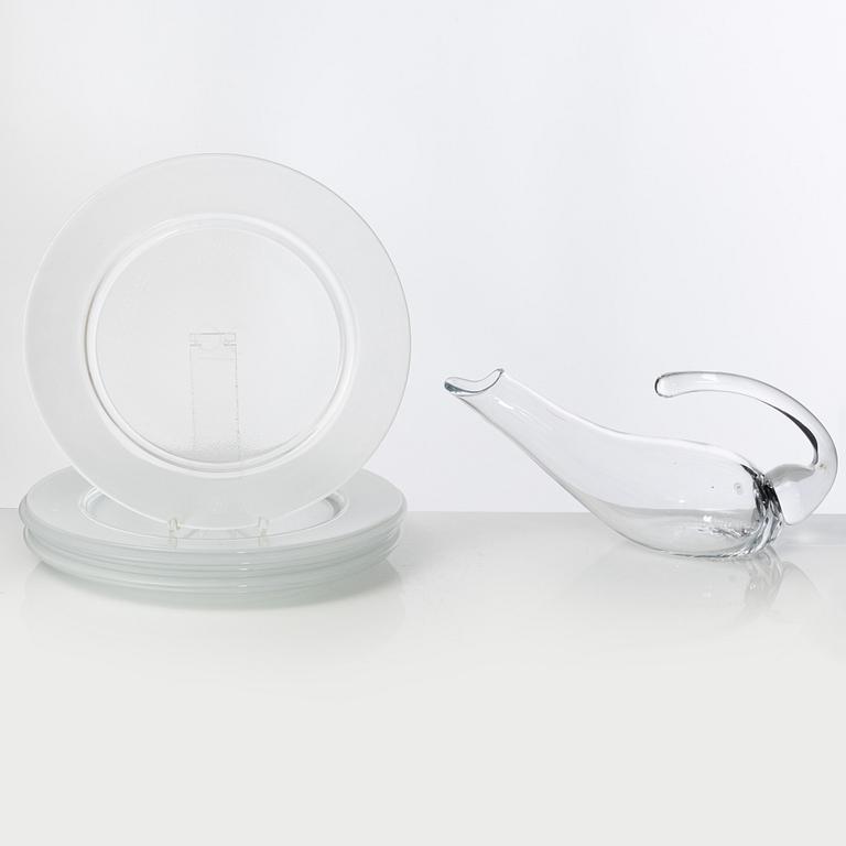 Reijmyre Glasbruk, mattallrikar 7 st, samt karaff, för Operakällaren.