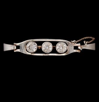 ARMBAND samt RING, silver, med bergkristaller, 1970-tal. Vikt ca 20 gram.