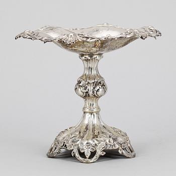 UPPSATSSKÅL, silver, rokokostil, Pehr Fredrik Palmgren, 1863, Stockholm. Vikt ca 436g.