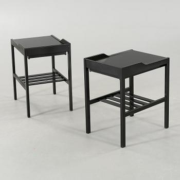 A paif of bedside tables by Bertil Fridhagen, from the latter half of the 20th century.