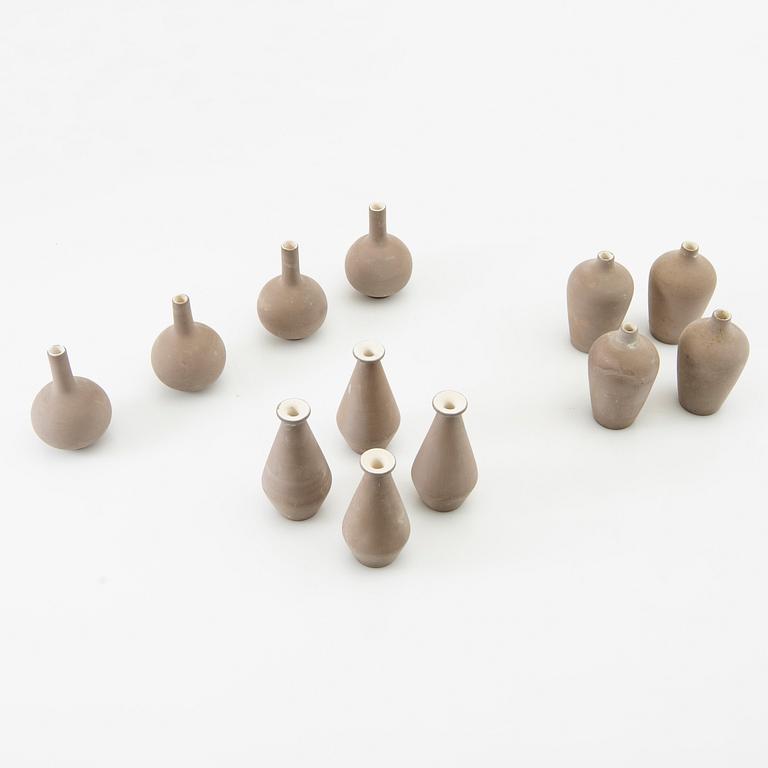 Gunnar Nylund, 12 mini vases, Likely Nymölle 1950s/60s, Denmark.