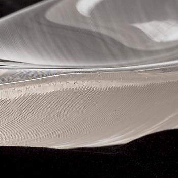 Tapio Wirkkala, A '3869' art object, 'Sulka' (Feather), signed Tapio Wirkkala, Iittala -57.