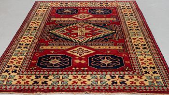 MATTA Kazak design 300 x 200 cm.
