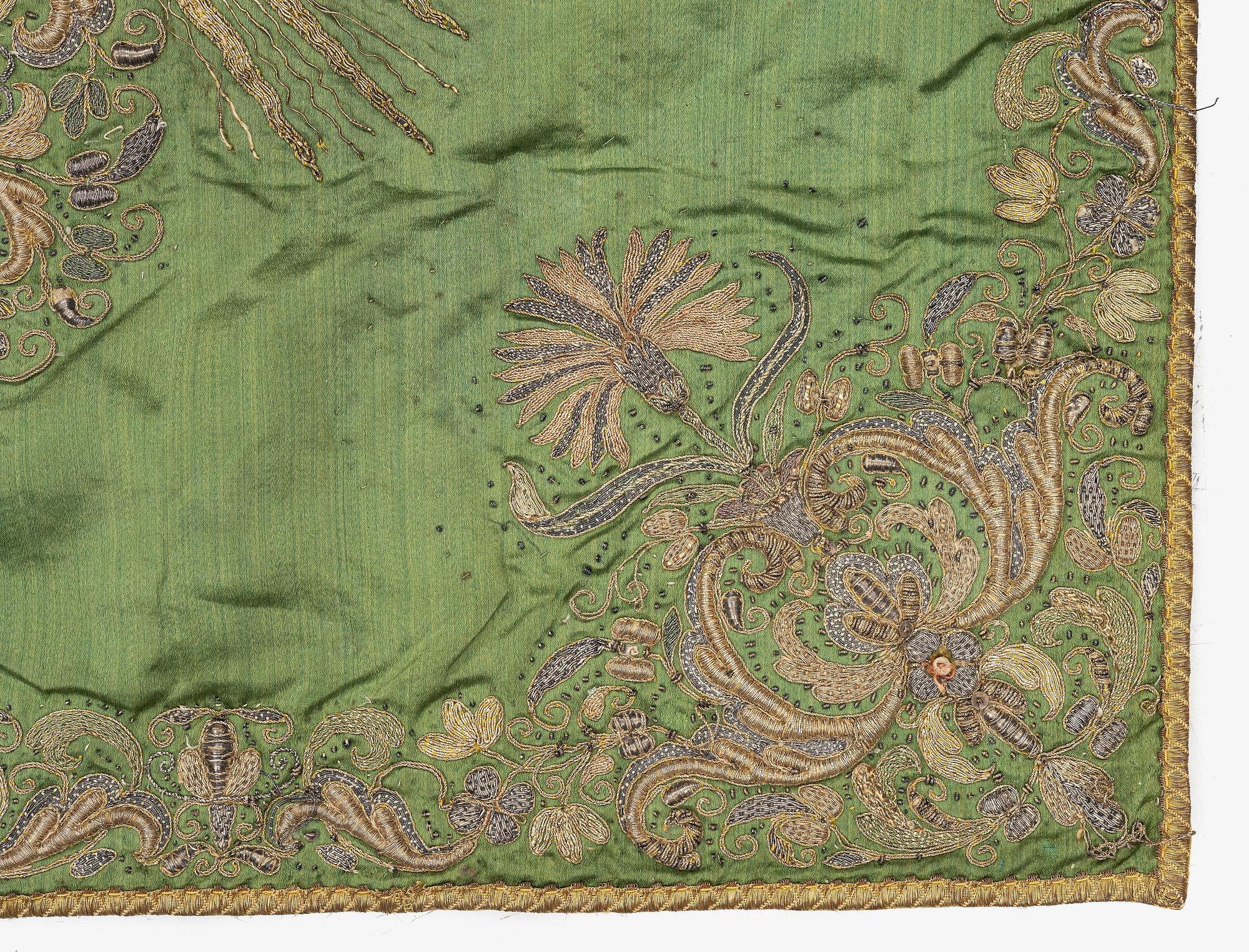 An Italian chalice veil, mid 18th century, c. 58 x 60 cm.