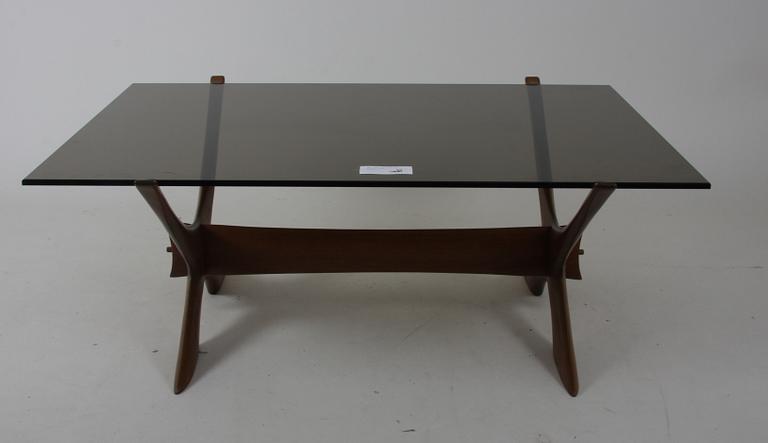 BORD, glas. Design Illum Wikkelsö, Danmark.