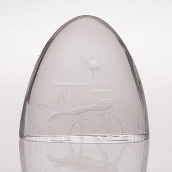 A glass sculpture 'Fell' signed Tapio Wirkkala 3805.