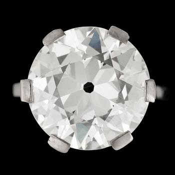 1106. RING, gammalslipad diamant, 7.53 ct.
