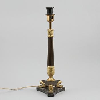 BORDSLAMPA, empirestil, 1900-tal.
