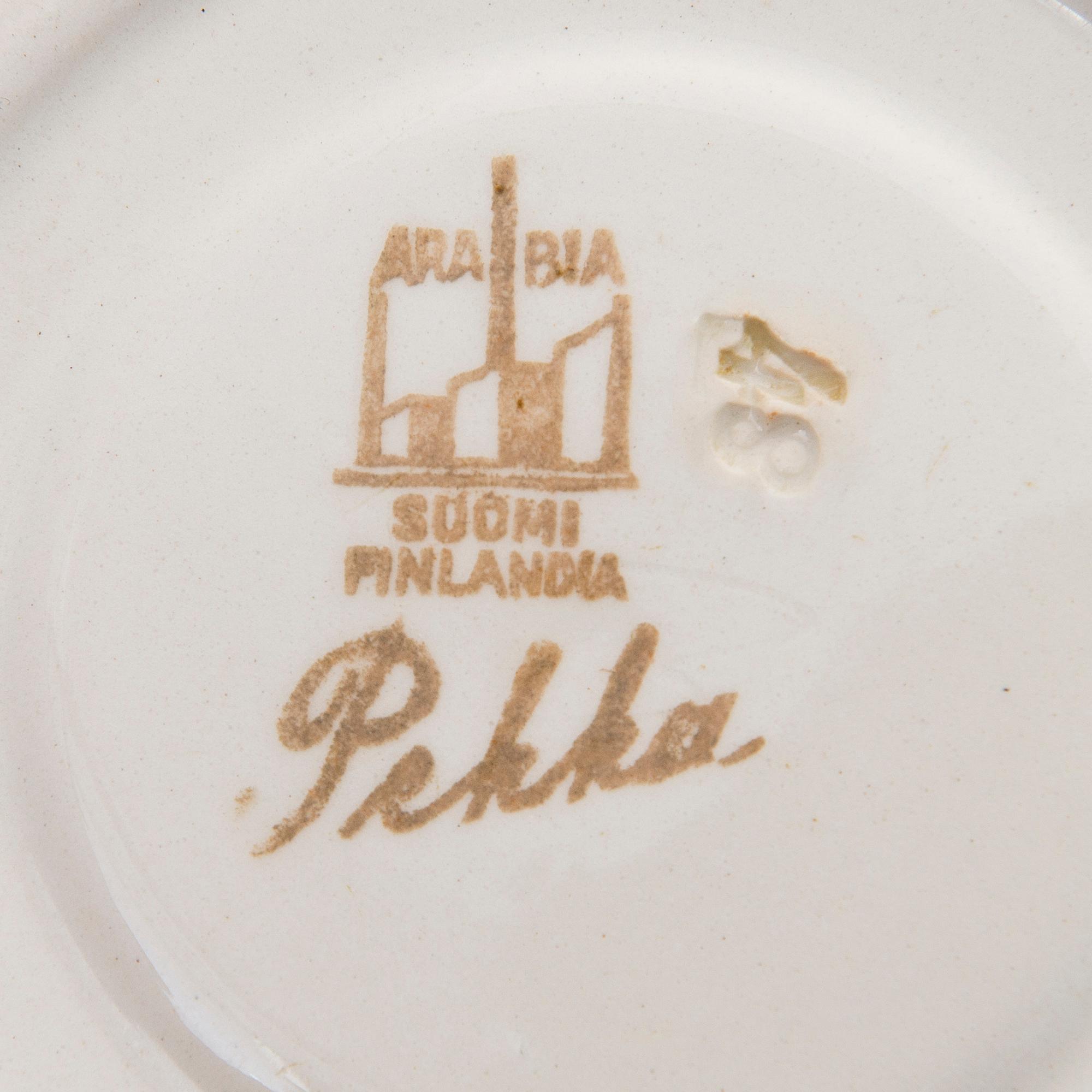TEE- JA KAHVIKUPPEJA, 6+6 kpl, posliinia "Pekka", Arabia, 1930-40-luku.