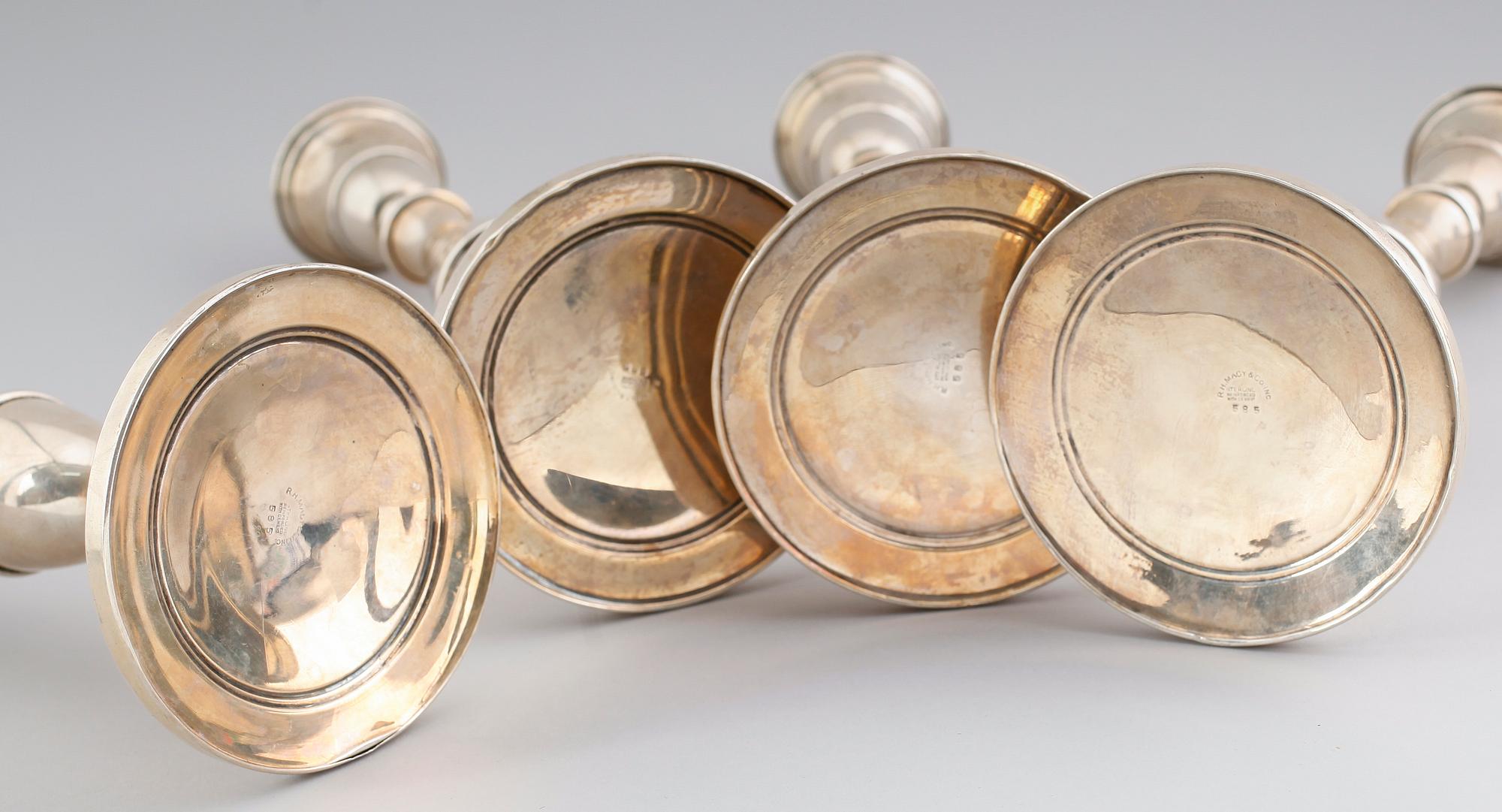 LJUSSTAKAR, 4 st, sterlingsilver, RH Macy & Co, Amerika, 1900-talets första hälft.