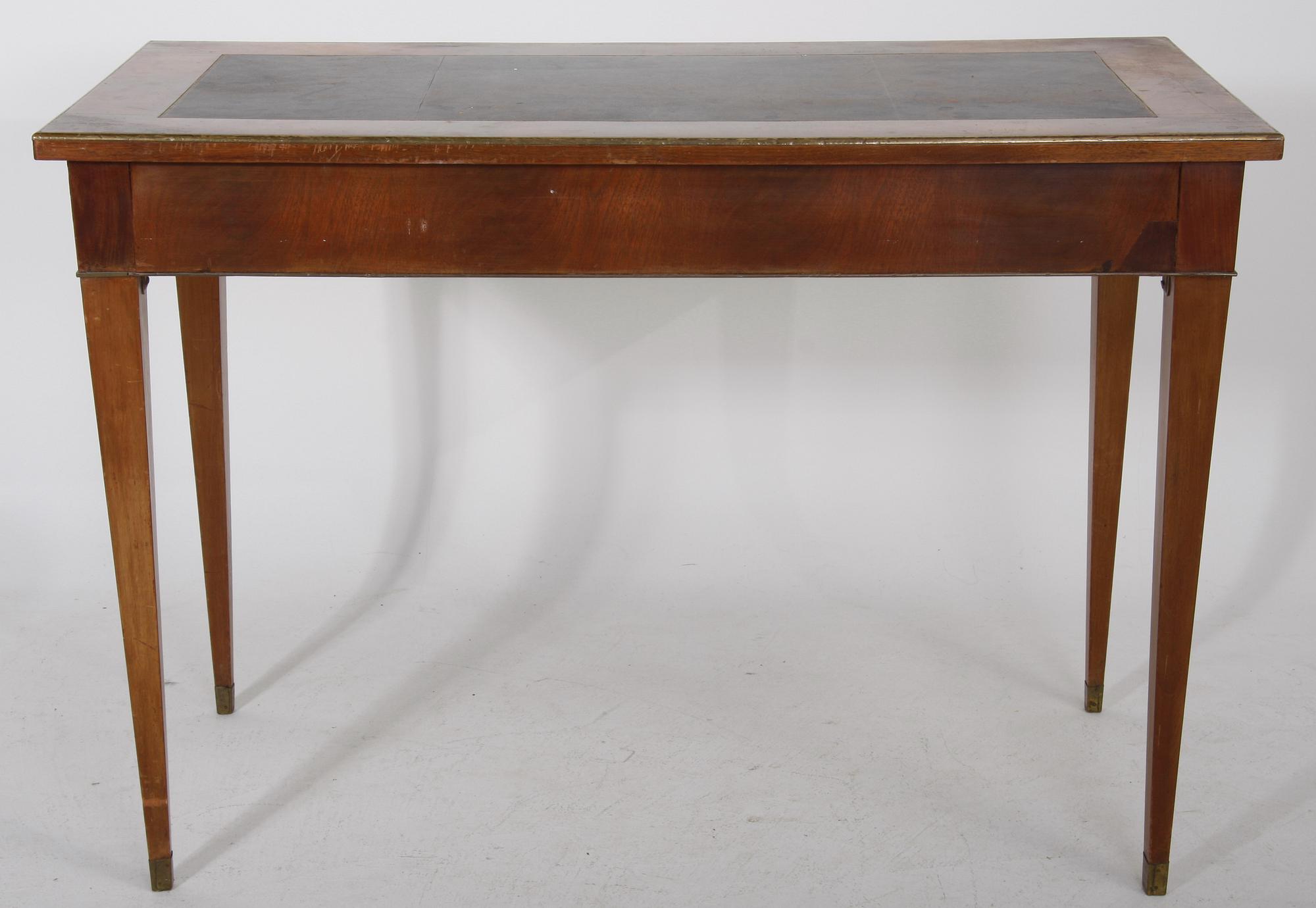 SKRIVBORD, gustaviansk stil. 1800/1900-tal.