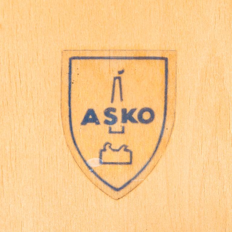 Ilmari Tapiovaara, stolar, 6 st, "Fanett", tillverkare Asko 1900-talets mitt.