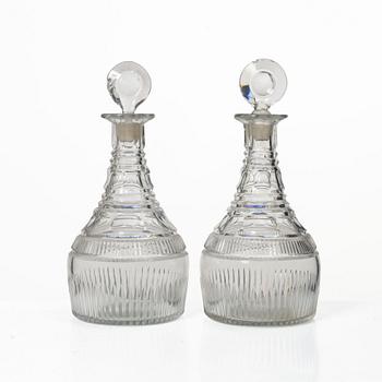 Karaffer, ett par, sannolikt England, glas, 1800-tal.