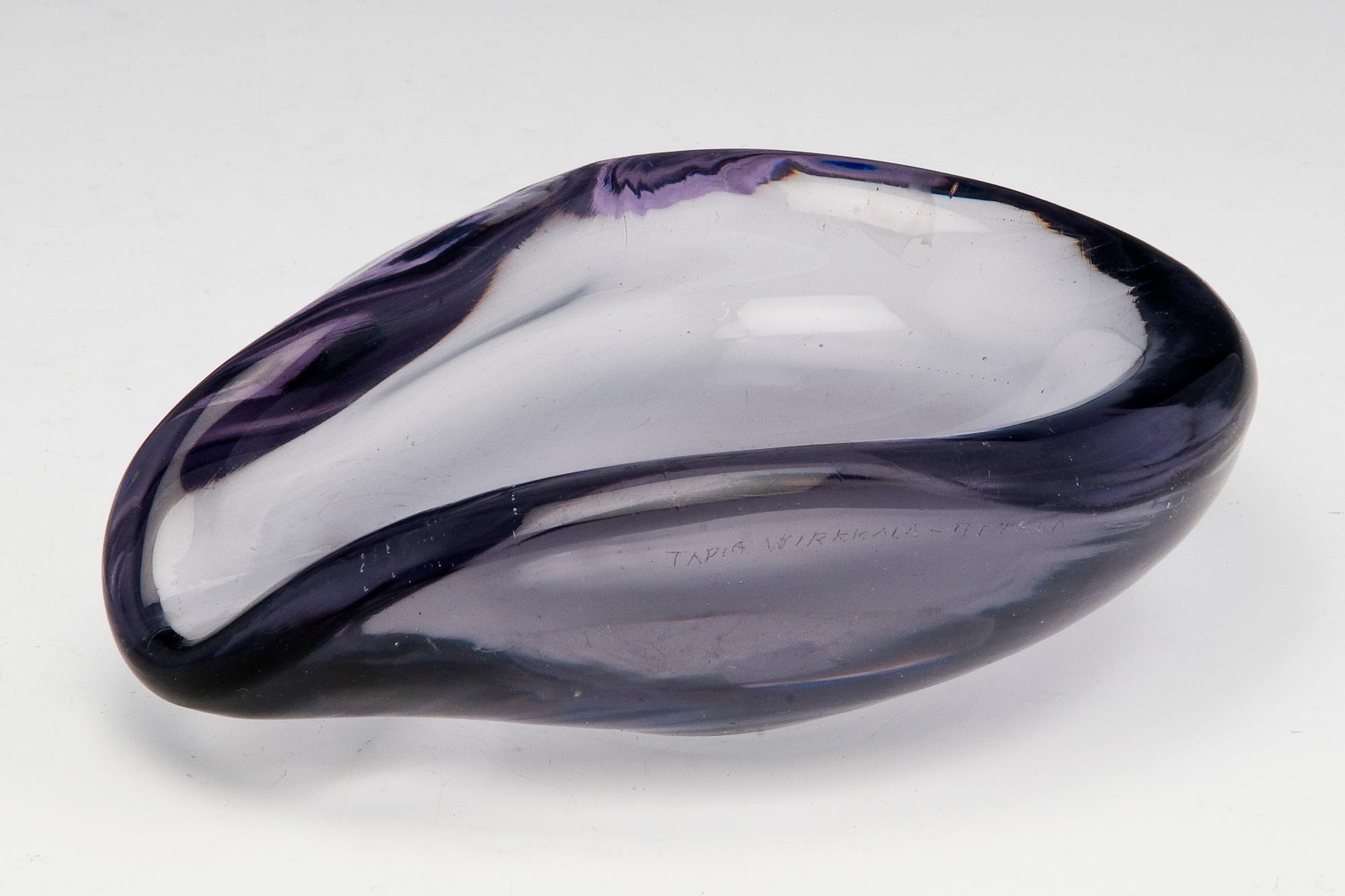 A BOWL.
