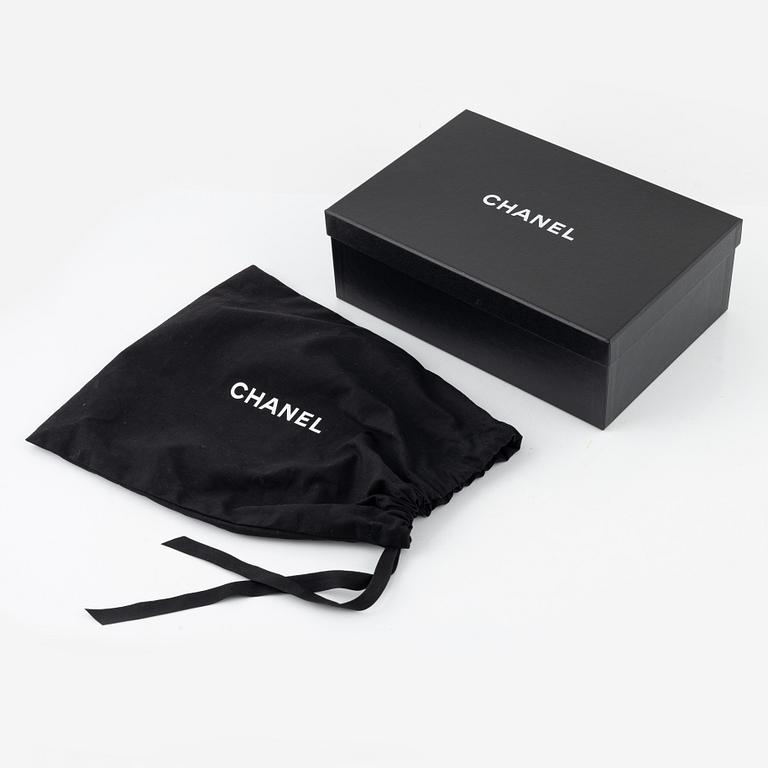 Chanel, necessär, 2019.