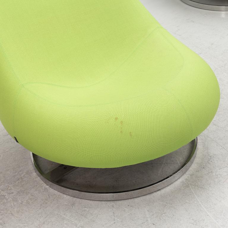 Anders Hjelm, a pair of lounge chairs, "Flow", Johanson Design, Markaryd.