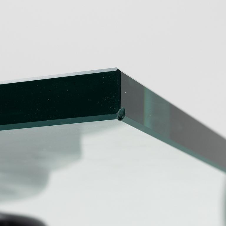 Gae Aulenti, coffee table, “Tavolo con Ruote”, Fontana Arte, Italy, late 20th/early 21st century.