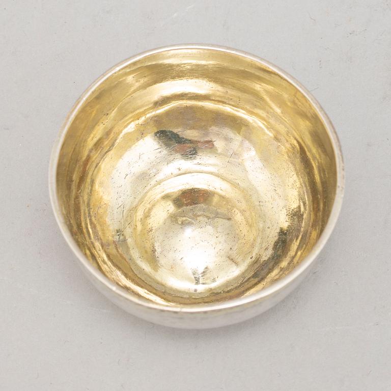 A Swedish 18th century parcel-gilt silver tumbler, mark of Berndt Johan Eschenburg, Enköping 1772.