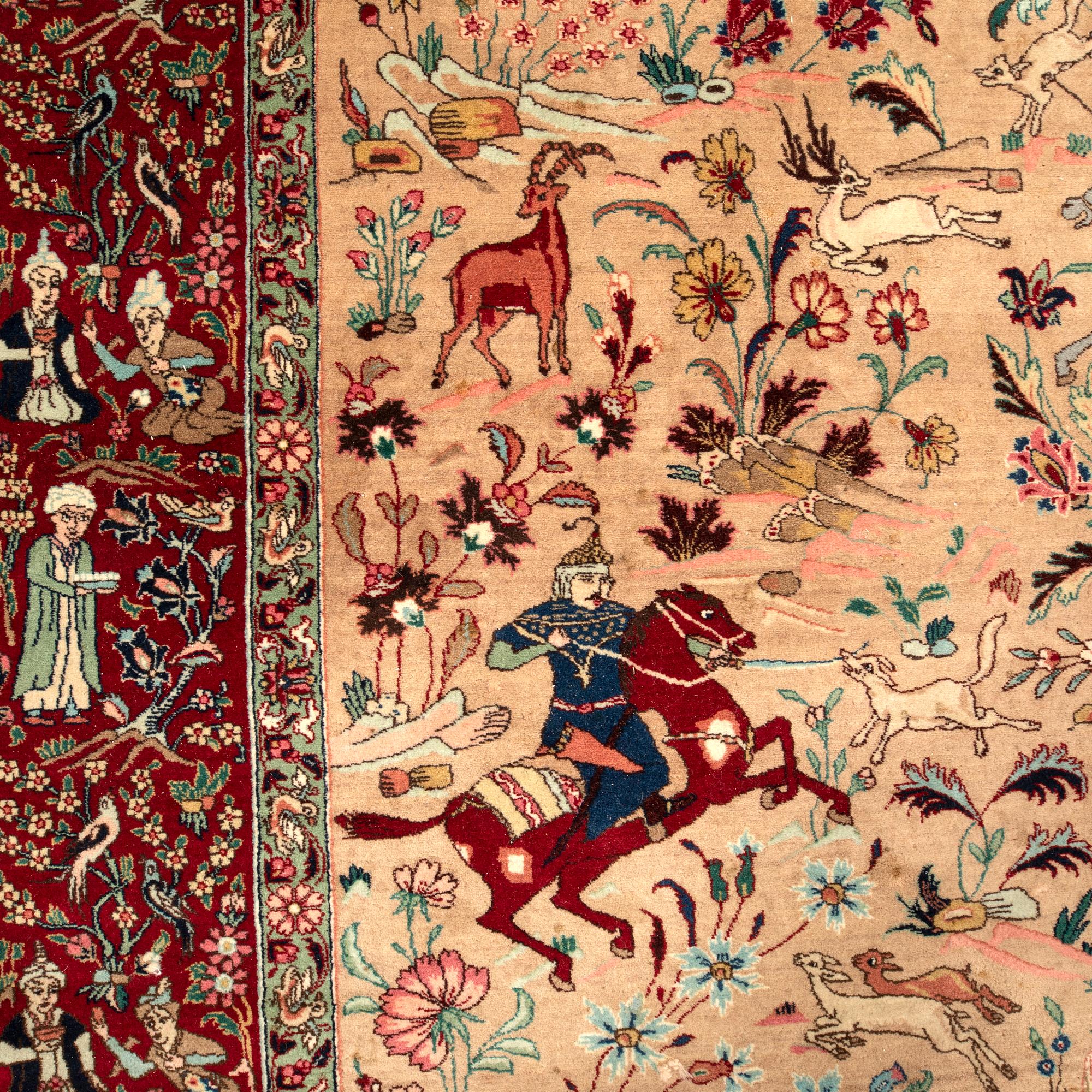 Matta Täbris figural semiantik ca 254x182 cm.