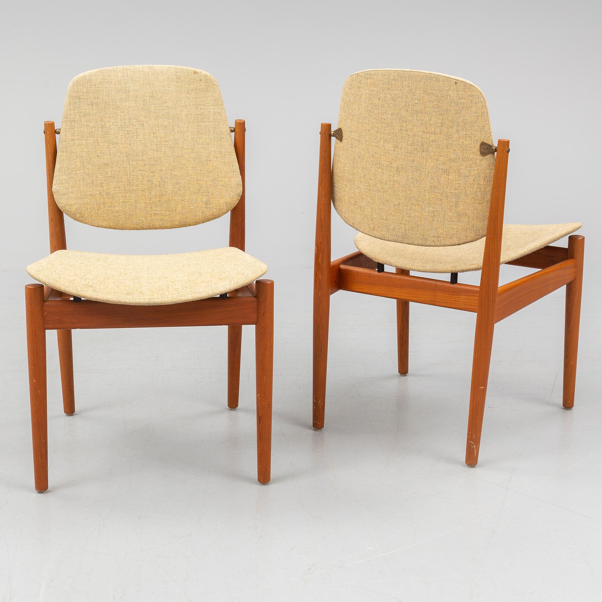 ARNE VODDER, four teak chairs, France & Daverkosen, mid 20th century.