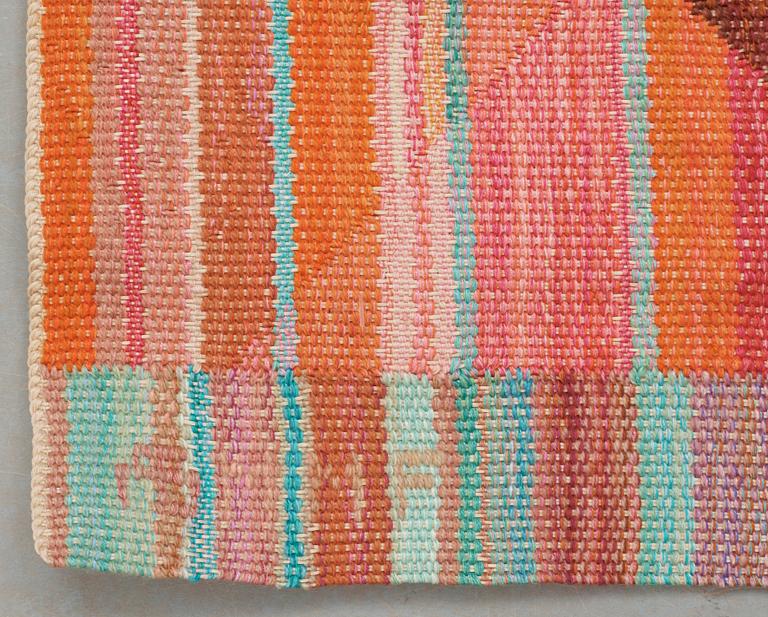 TAPESTRY. "Strandvägsskuta". Tapestry weave variant (gobelängvariant). 104,5 x 95 cm. Signed AB MMF MR.