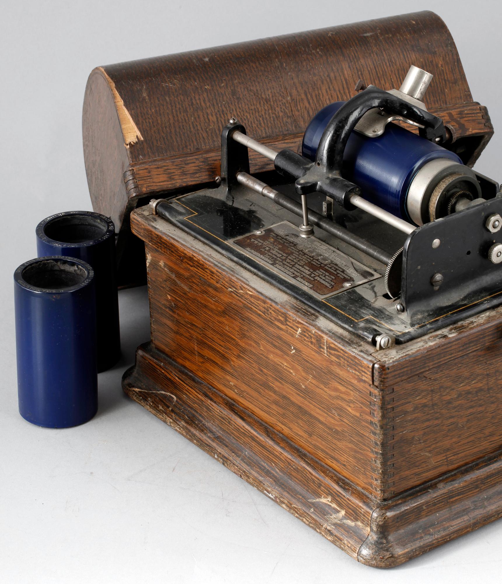 FONOGRAF, märkt Thomas Alva Edison. Troligen tidigt 1900-tal.