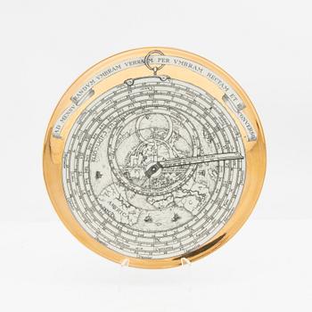 Piero Fornasetti, tallrikar, 5 st, "Astro Labio", Milano, Italien porslin.